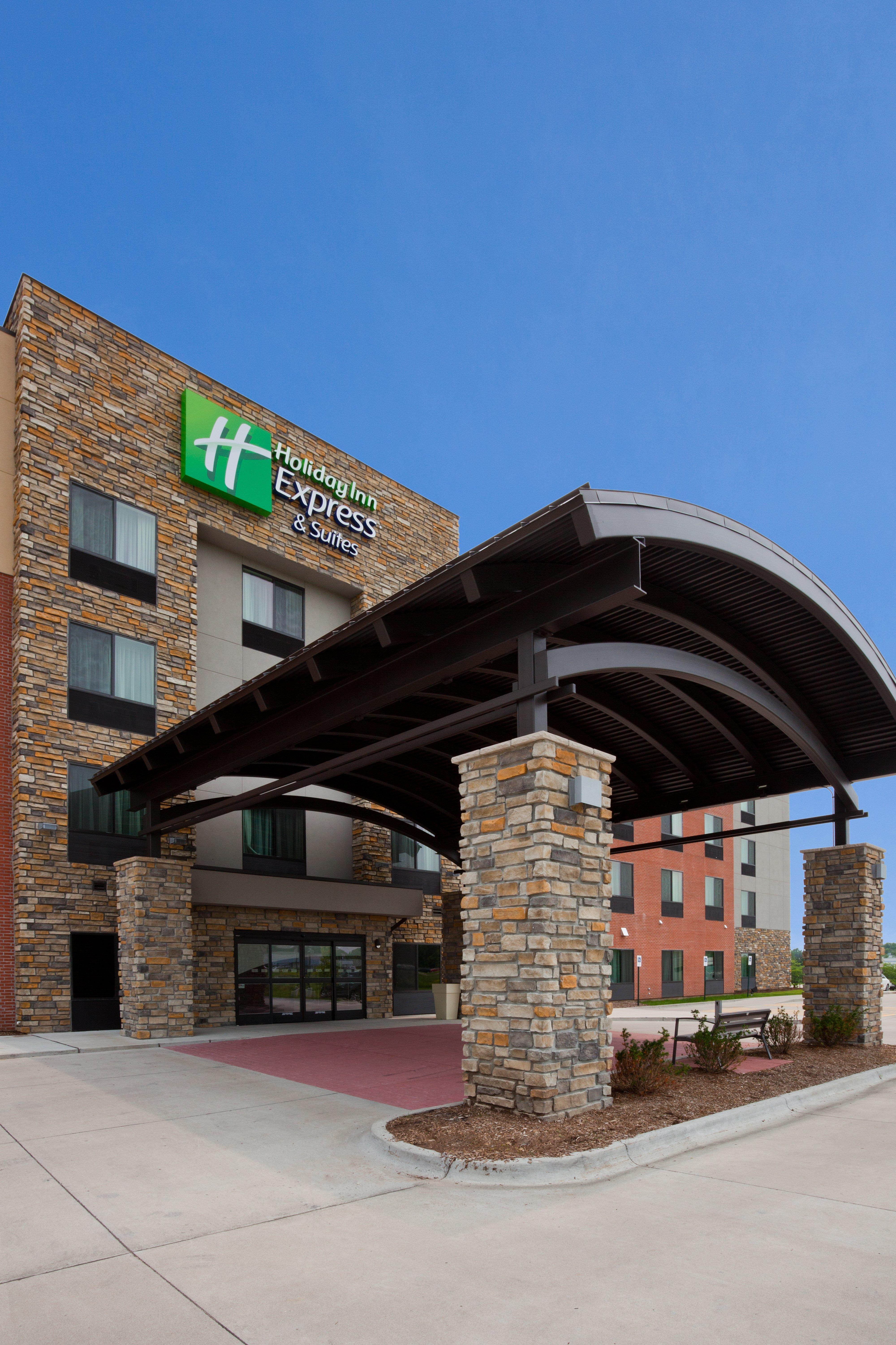 Holiday Inn Express & Suites Davenport, An Ihg Hotel Exteriér fotografie