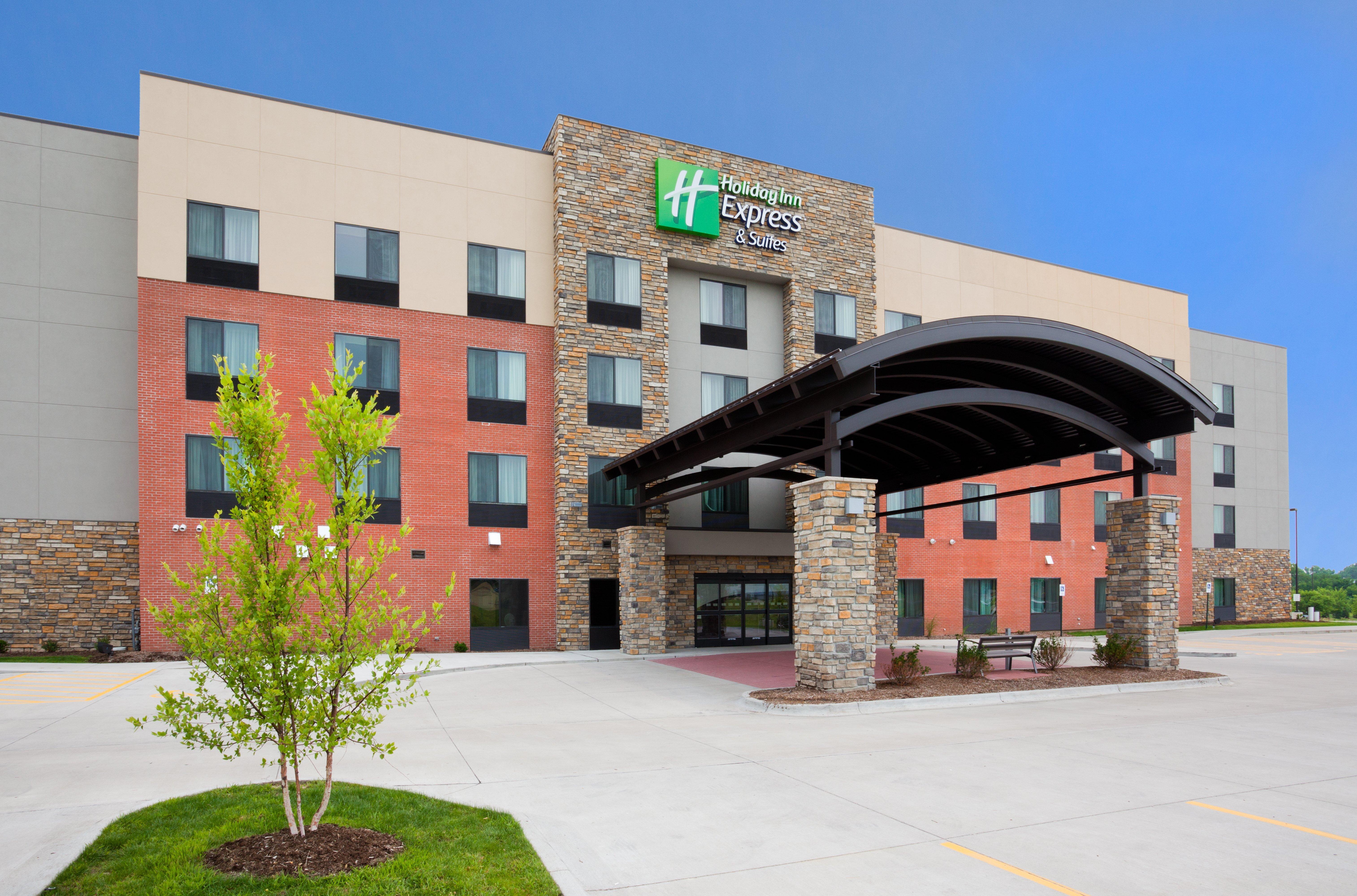 Holiday Inn Express & Suites Davenport, An Ihg Hotel Exteriér fotografie