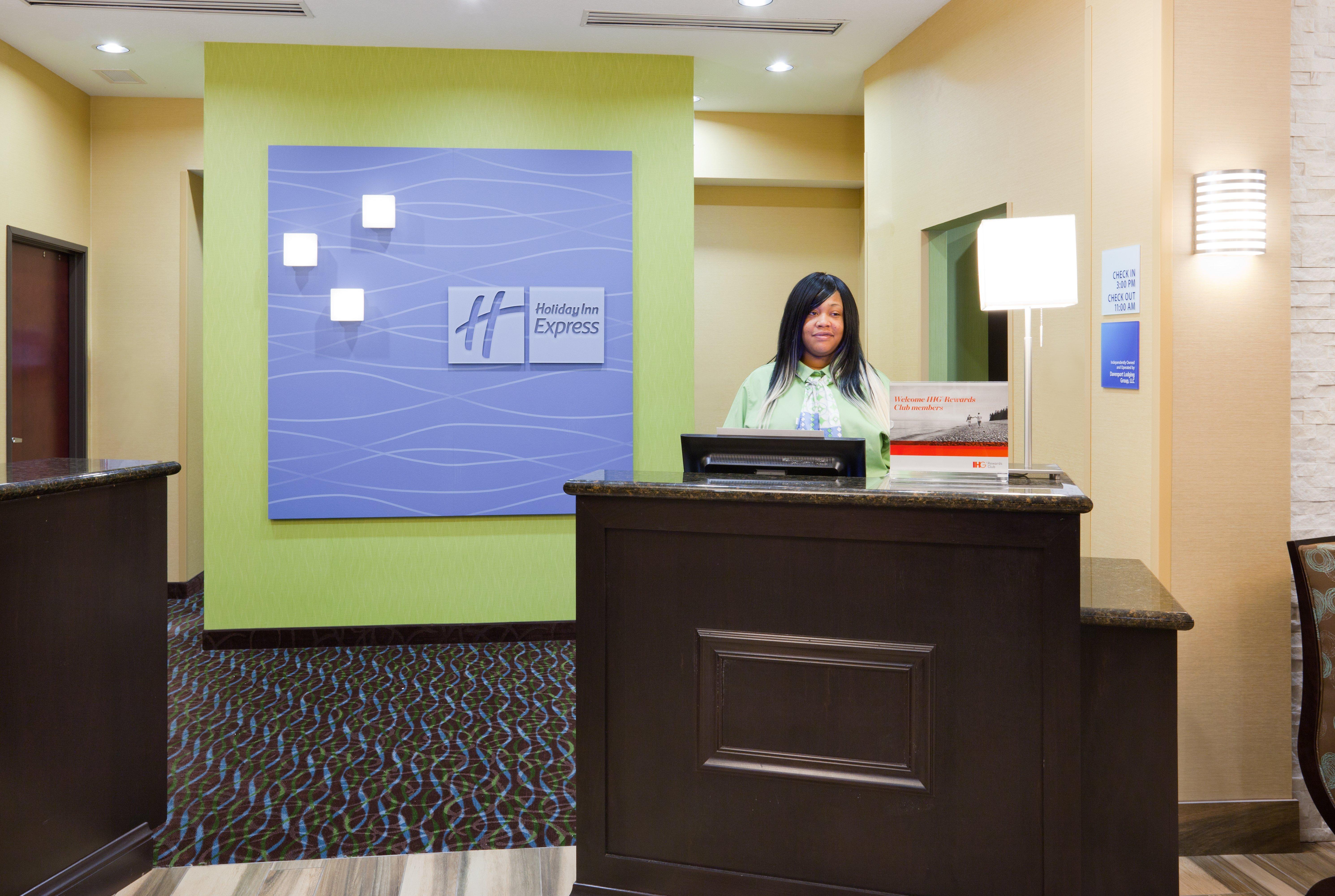 Holiday Inn Express & Suites Davenport, An Ihg Hotel Exteriér fotografie